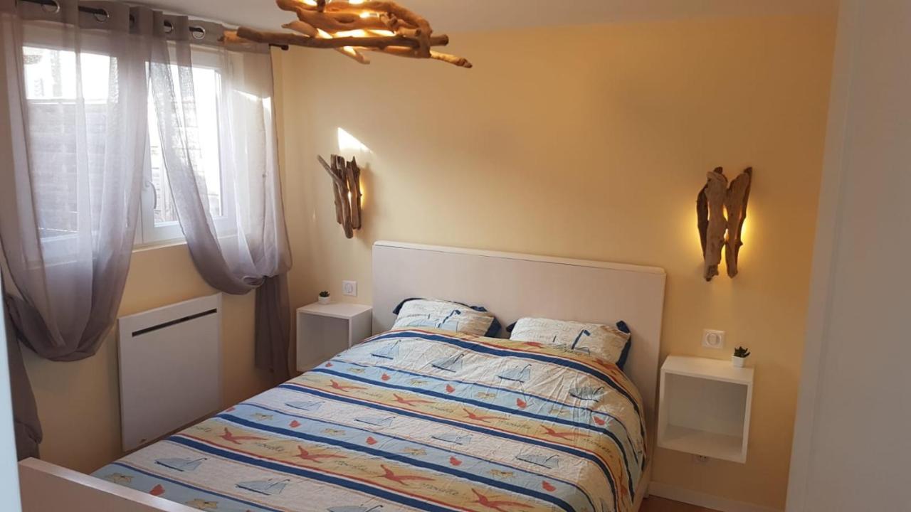Maisonnette Bois Flottes Salles  Εξωτερικό φωτογραφία